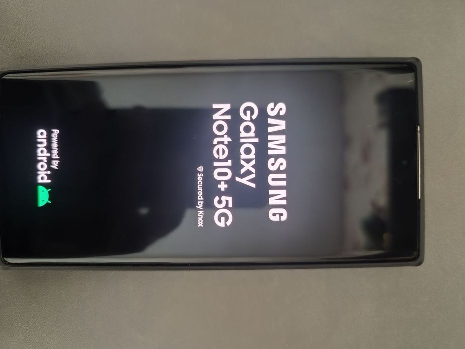 Samsung not 10 plus 5g & IPhone x