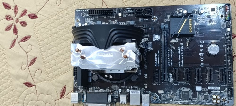 Kit placa + procesor Intel i5 6600k+gigabyte GA-H110+ 16gb rami