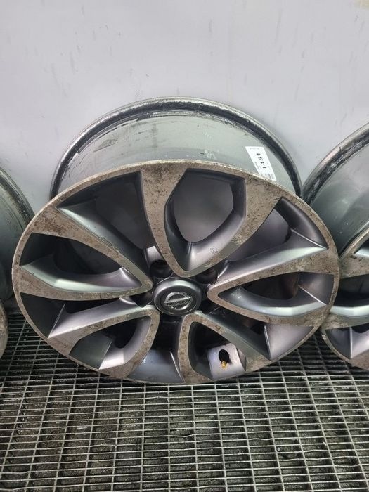 Jante aliaj Nissan Juke 2010 - 2014 (1451) R17 5*114.3 (nu se vede Et - ul)