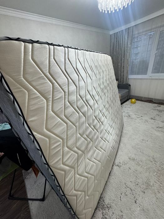 Срочно продам матрац