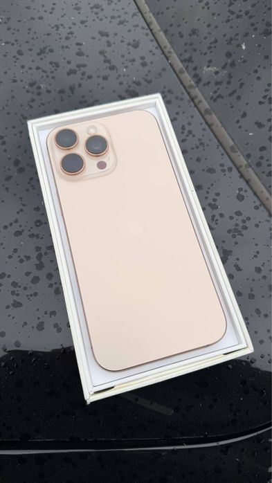 Iphone 16 pro max 256 desert ideal