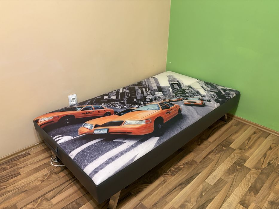 Canapea extensibilă / pat de o persoană – dimensiune mică