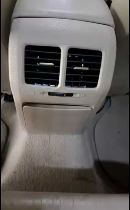 Задна духалка зад подлакътника за задния ред седалки VW JETTA MK5 GOLF