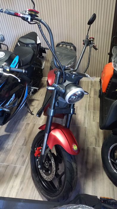 Scuter electric choper