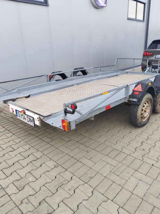 Vand Platforma /Remorca 2000 kg , 4 m x 2 m suprafață utila