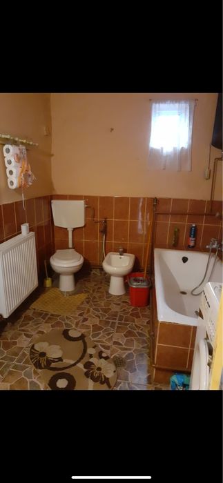 Casa de vanzare  7 camere