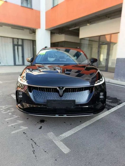 Voyah chasing light Rwd