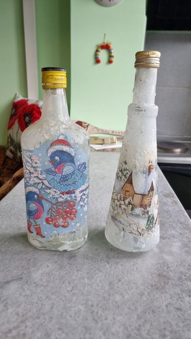 Бутилки с  коледни рисунки-2бр.