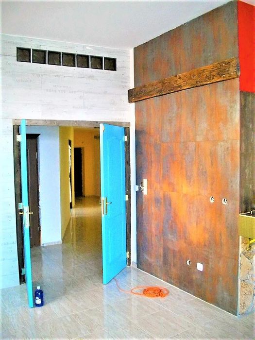 Многостаен апартамент и Ателие с АКТ 16 в кв. Сарафово