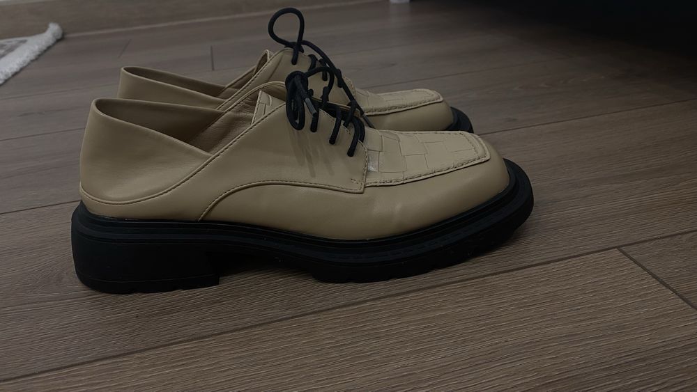 Продам новые лоферы!