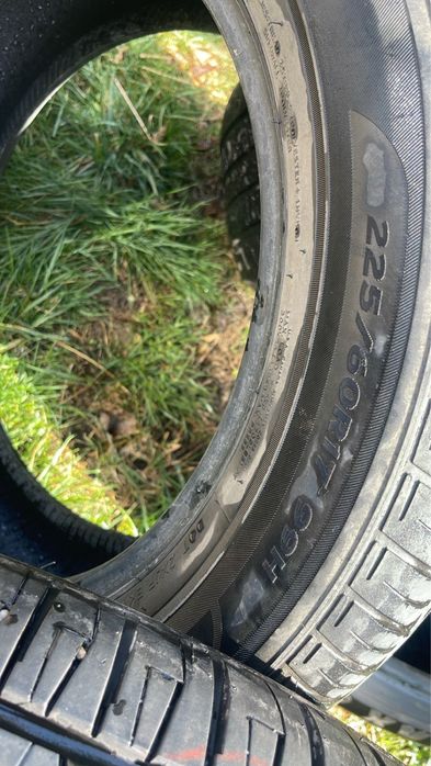 Продам шины 50.000тг торг есть