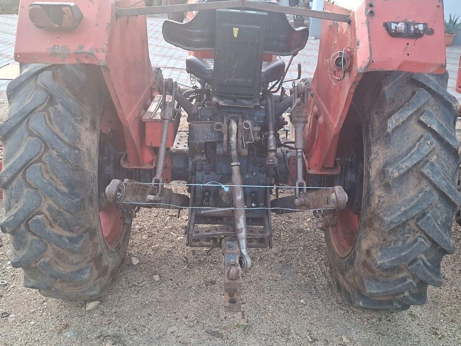Tractor 445 Universal