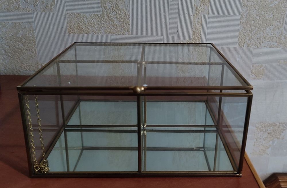 Большая шкатулка для украшений