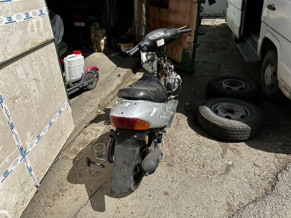 suzuki lets 2 мопед