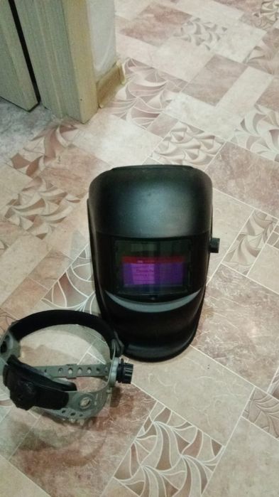 Сварочный маска продаю
