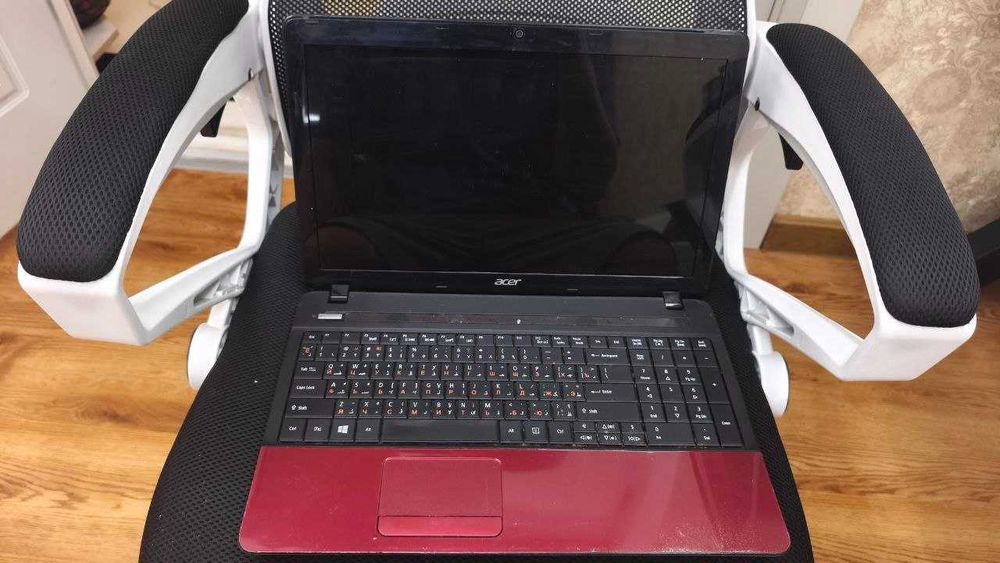 Acer Aspire E1 на запчасти