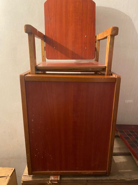 Стулья и Стол 2в1