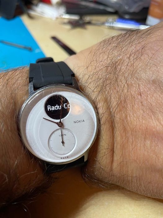 Smartwatch Nokia+ cablu de alimentare