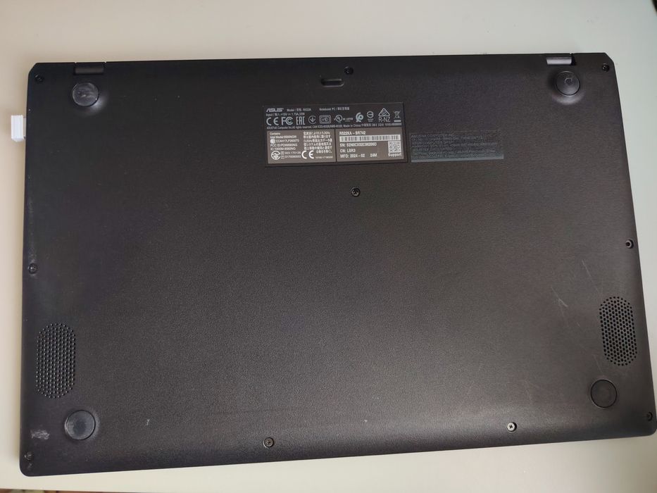 Laptop Asus Vivobook Go 15 -  model r22ka