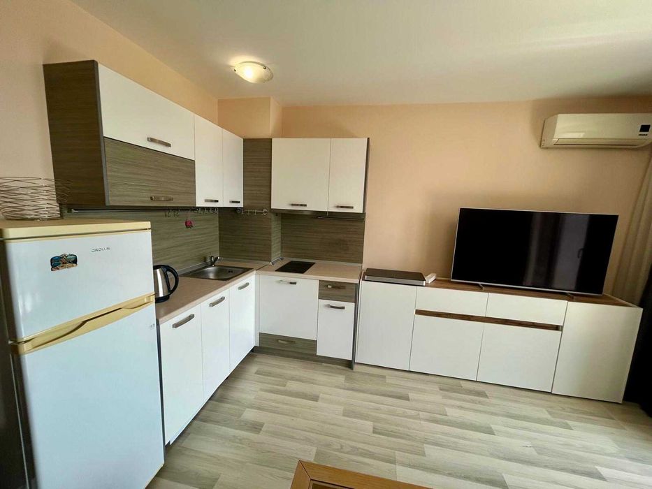 Продава се Тристаен апартамент в Несебър - 91 кв.м за 1803 €/кв.м - Снимка #4