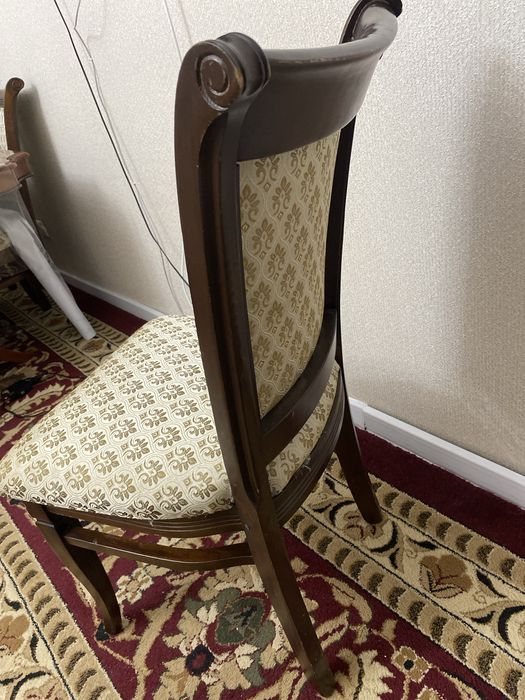 Срочно продам стулья 10штук