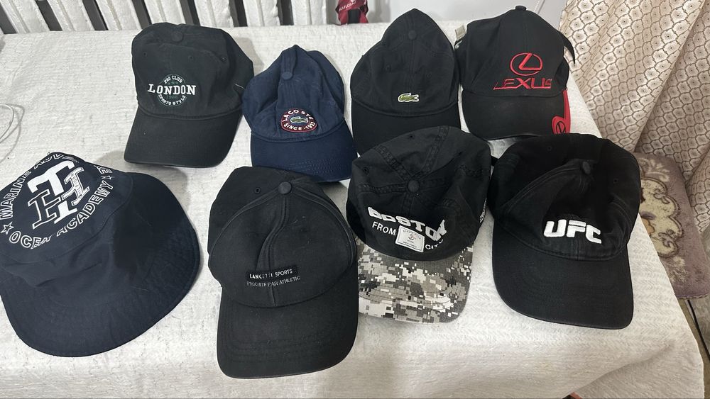 Отдам Кепки по 500 тг