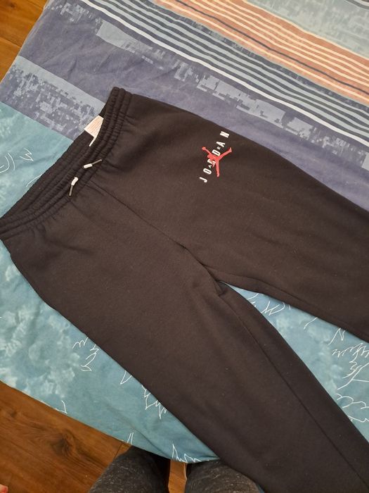 Детски долници Джордан размер 13-15 години и Зара размер 164 см