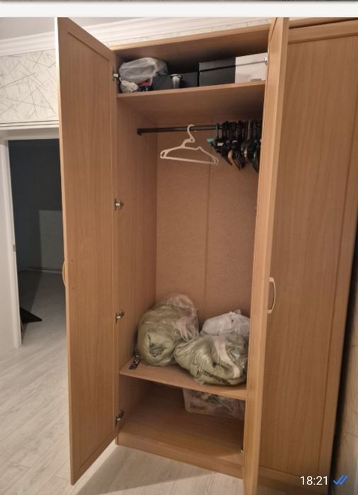 Продам шифонер 3 дверный