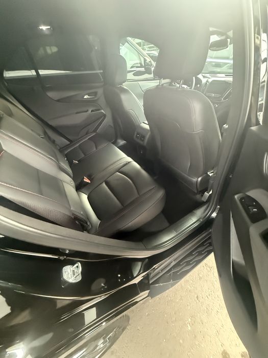 Equinox ful 472 milionli 2023 yil rangi qora kraska toza