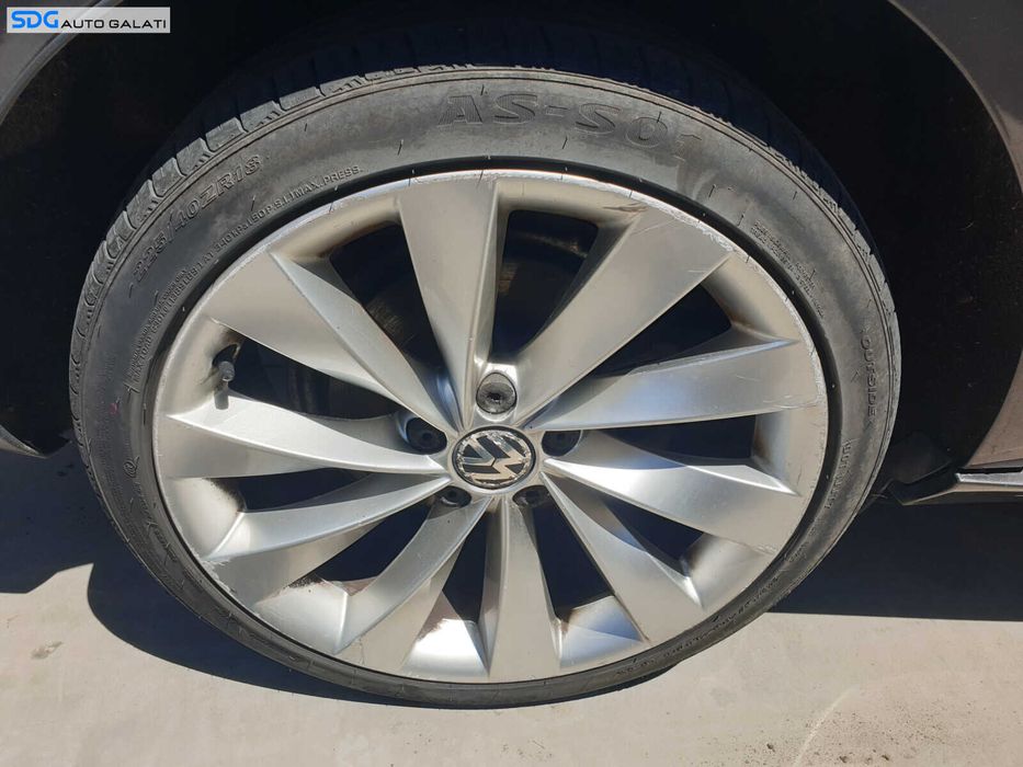 Set 4 Jante Roti Aliaj INTERLAGOS 225 235 40 18 R18 5x112 Volkswagen Passat B5 1997 - 2001 Cod 3C8601025D [C3883]