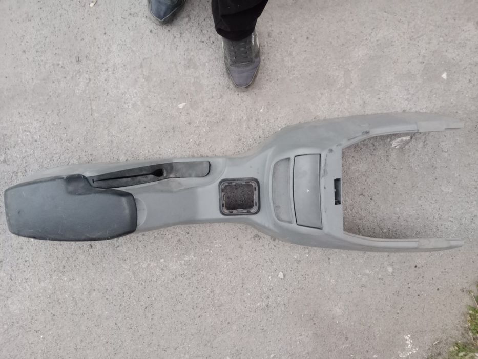 Консоль,бар,борода Газ 31105 ,3110