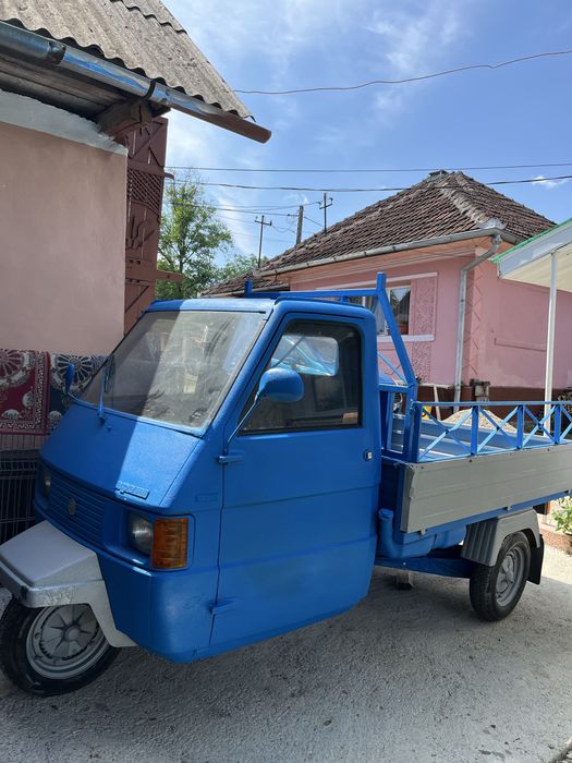 Tuc Tuc pe benzina (Piagg ATM2M)