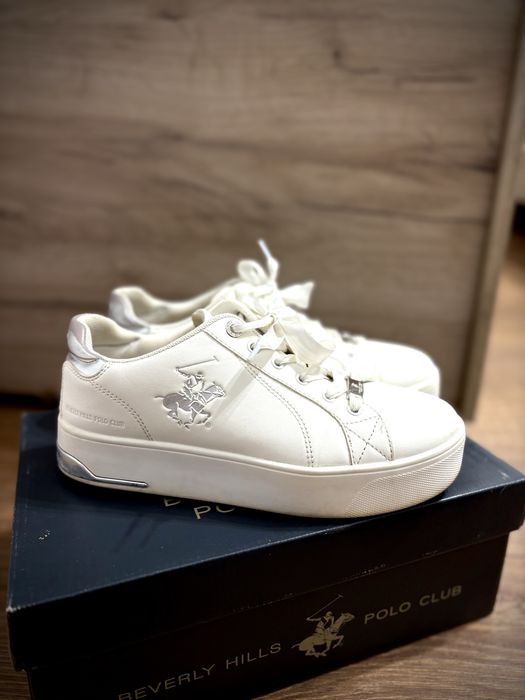 Adidasi Polo, albi , casual