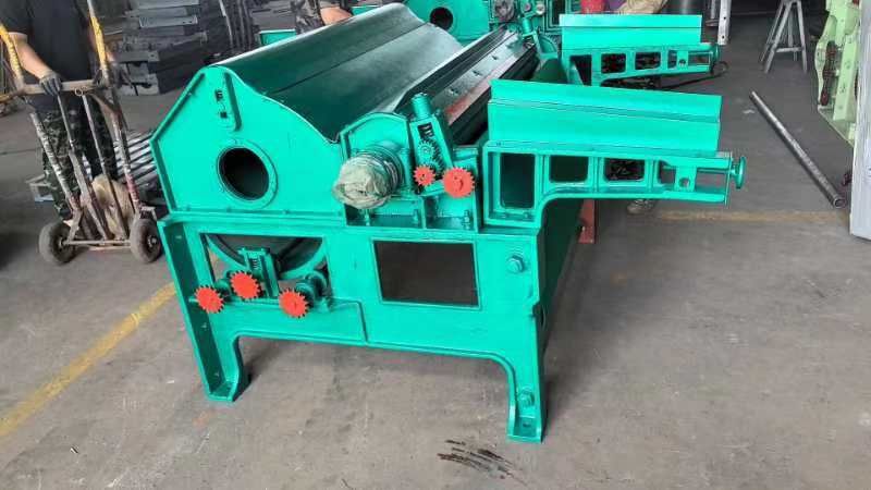 Пахта тозалаш ускунаси