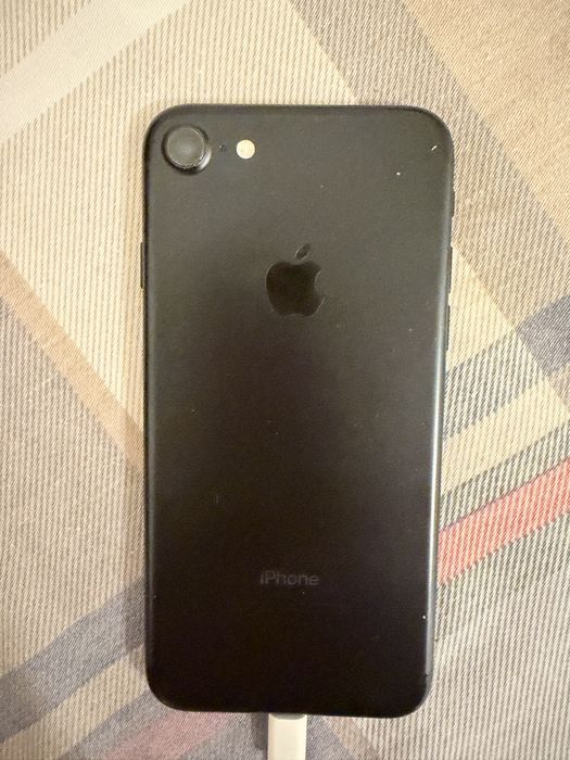 Iphone7, батарея 100%