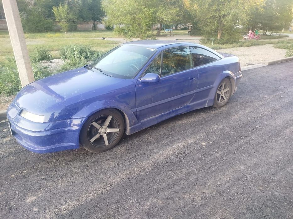 Опель калибра 1995