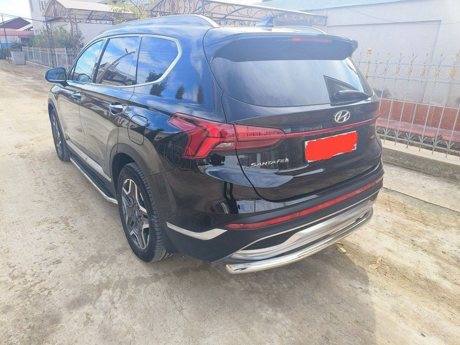Hyundai Santa Fe satiladi