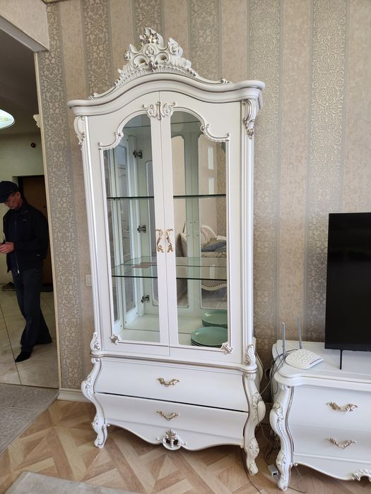 Продам гостиную мебель