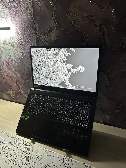Продам игровой ноутбук Acer nitro v15