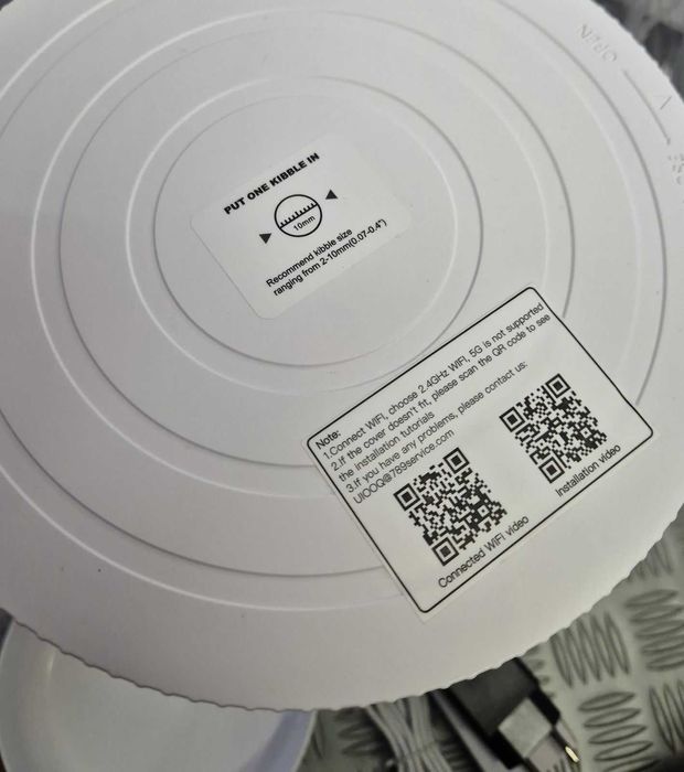 Smart WIFI Автоматична хранилка за кучета и котки UIOOQ PE-B01