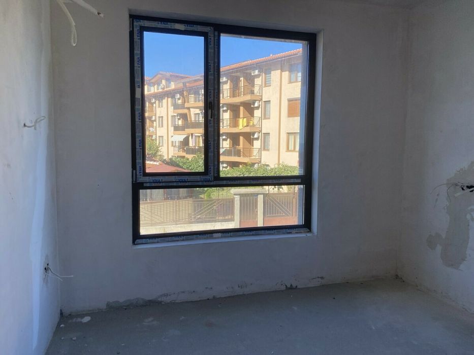 Тристен апартамент в кв. Василико, гр. Царево - 83 m²