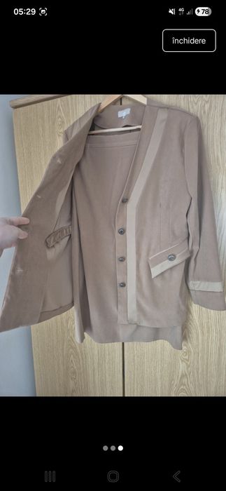 Costum din doua piese