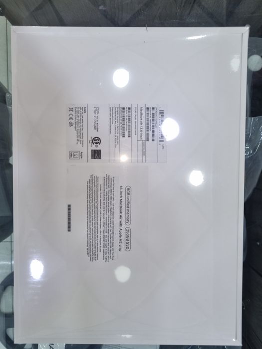 Macbook M2 AMERIKANSKIY, narxini kelishamiz