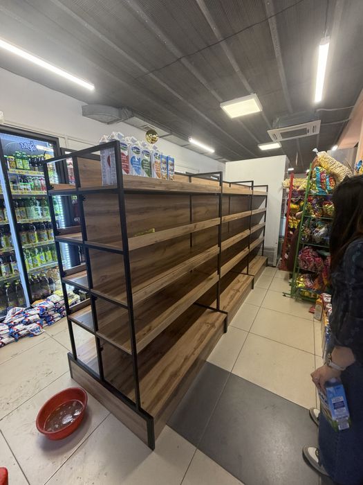 Стеллажи полки для магазина