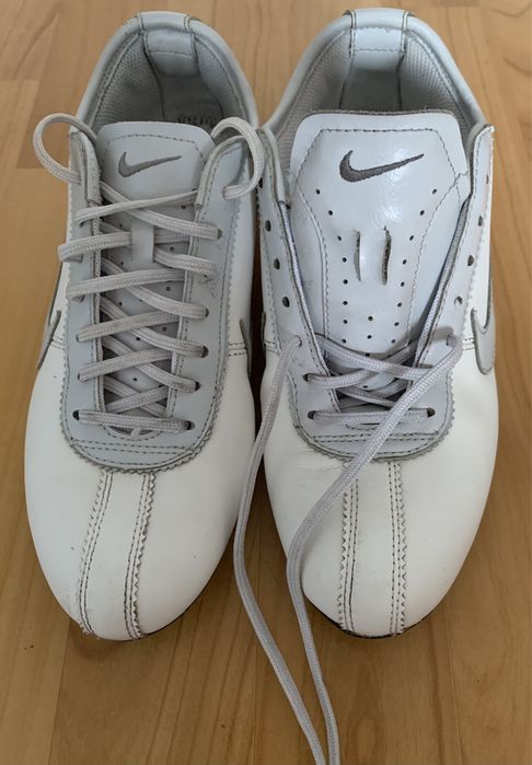 Кроссовки Nike