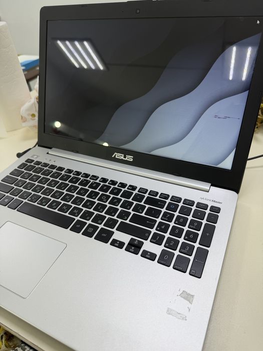 Срочно продам ноутбук ASUS