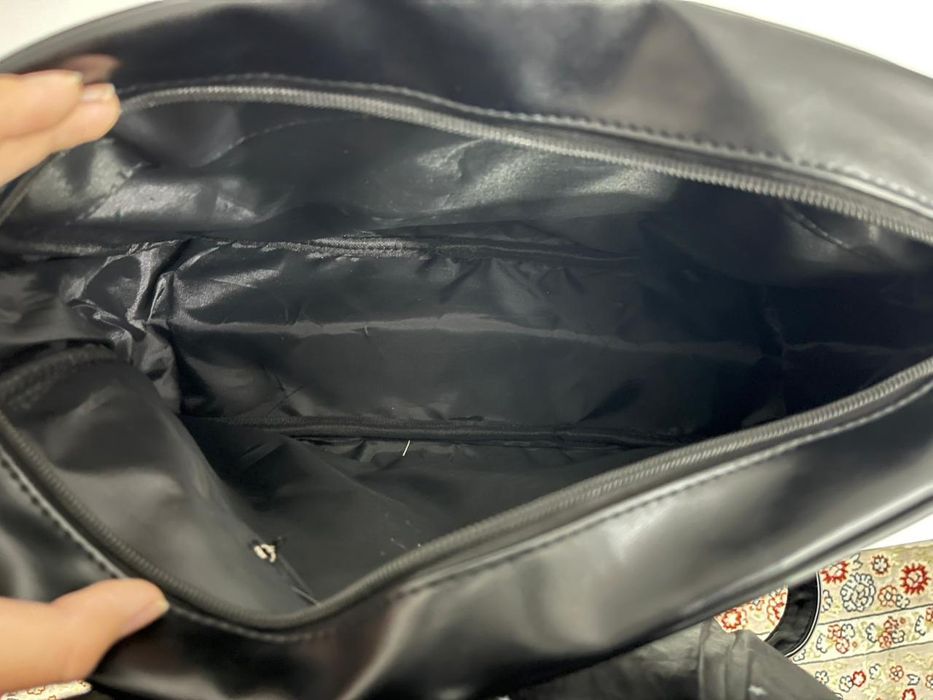 Сумка     черная