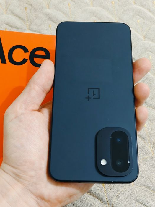 One Plus Ace 6T 256 gb Ram 24 5G