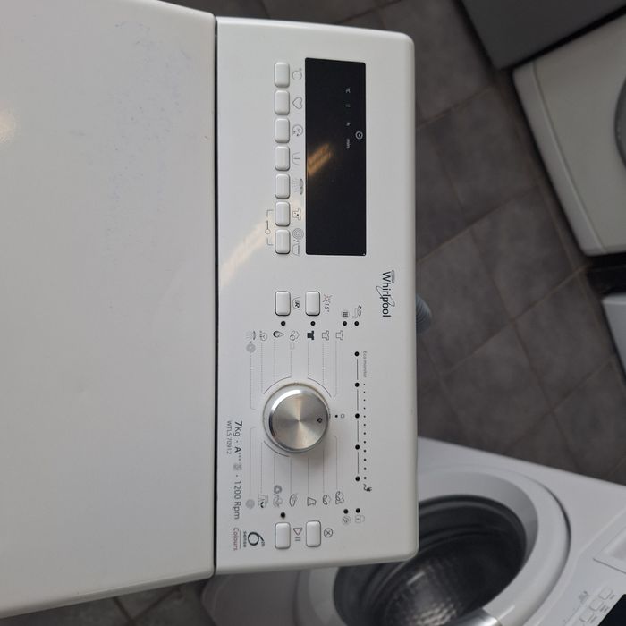 Whirlpool  / cu deschidere verticală.  Import Germania.