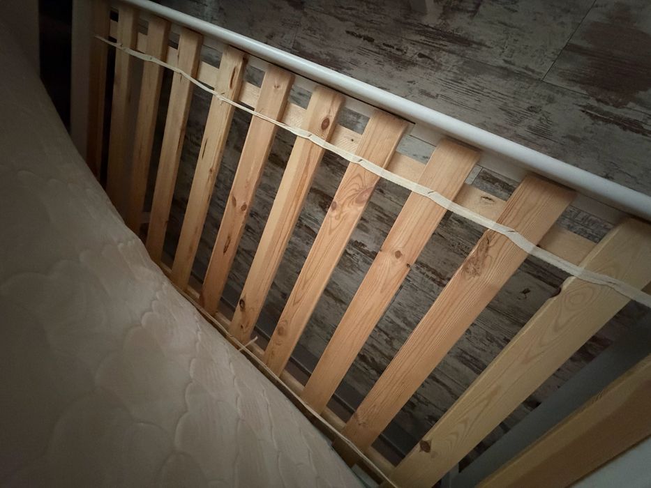 Продам кровати из дерева, 160/80